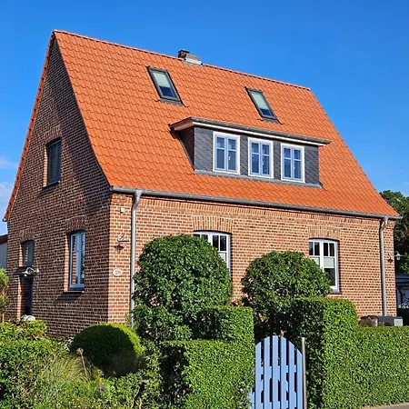 Altes Zollhaus Appartement Fehmarn Buitenkant foto